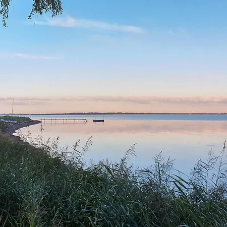 6 Person In Farso-by Traum 펜션 *